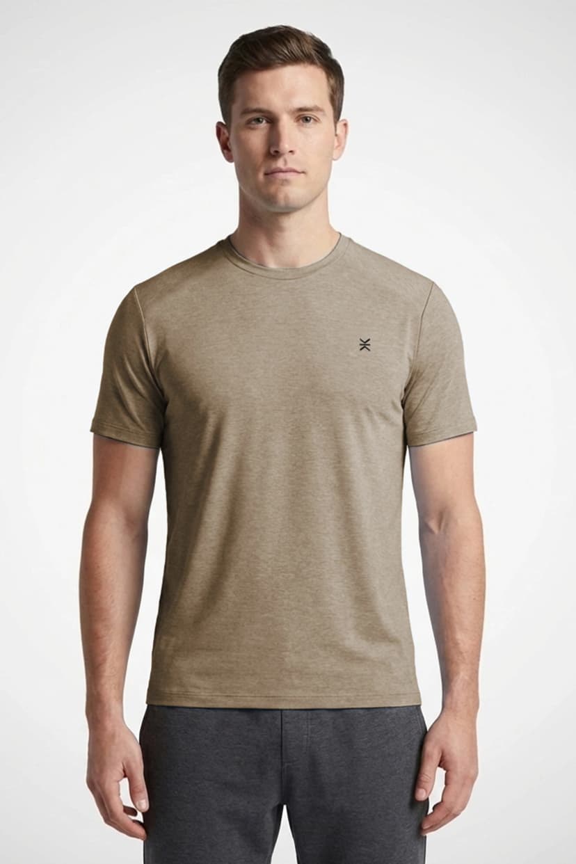 Men in Körperpflege Chinchilla Heather Ultra Lux Performance Tee Front View