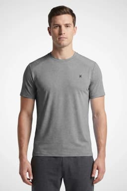 Men in Körperpflege Gray Heather Ultra Lux Performance Tee Front View Men in Körperpflege Gray Heather Ultra Lux Performance Tee Front View